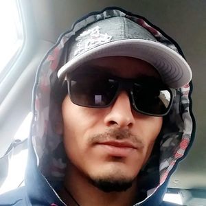 Meet your Posher, Flo